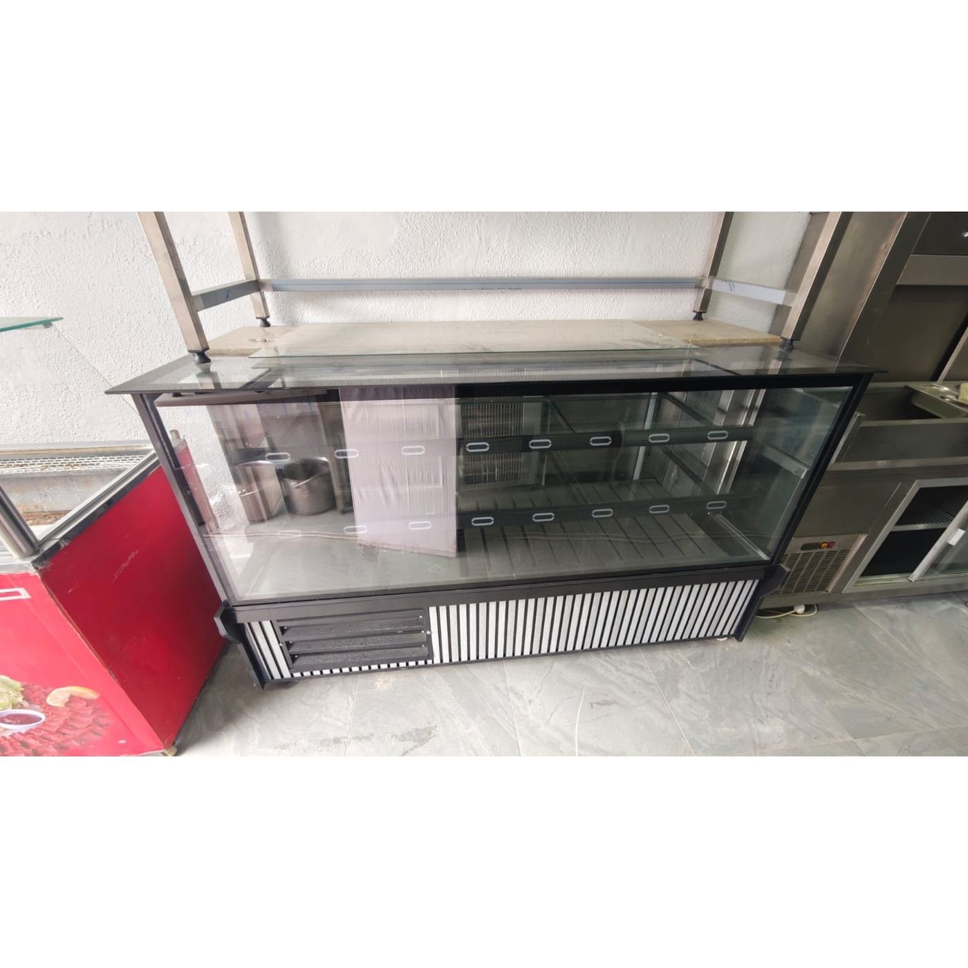 200x80x125 cm Pasta ve Kebap Soğutucu Dolabı